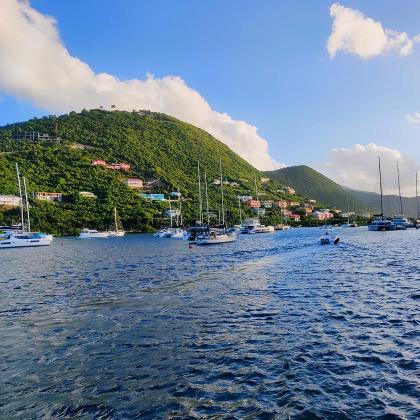 Smuggler’s Cove, Tortola – Sailing time approx. 30 minutes
